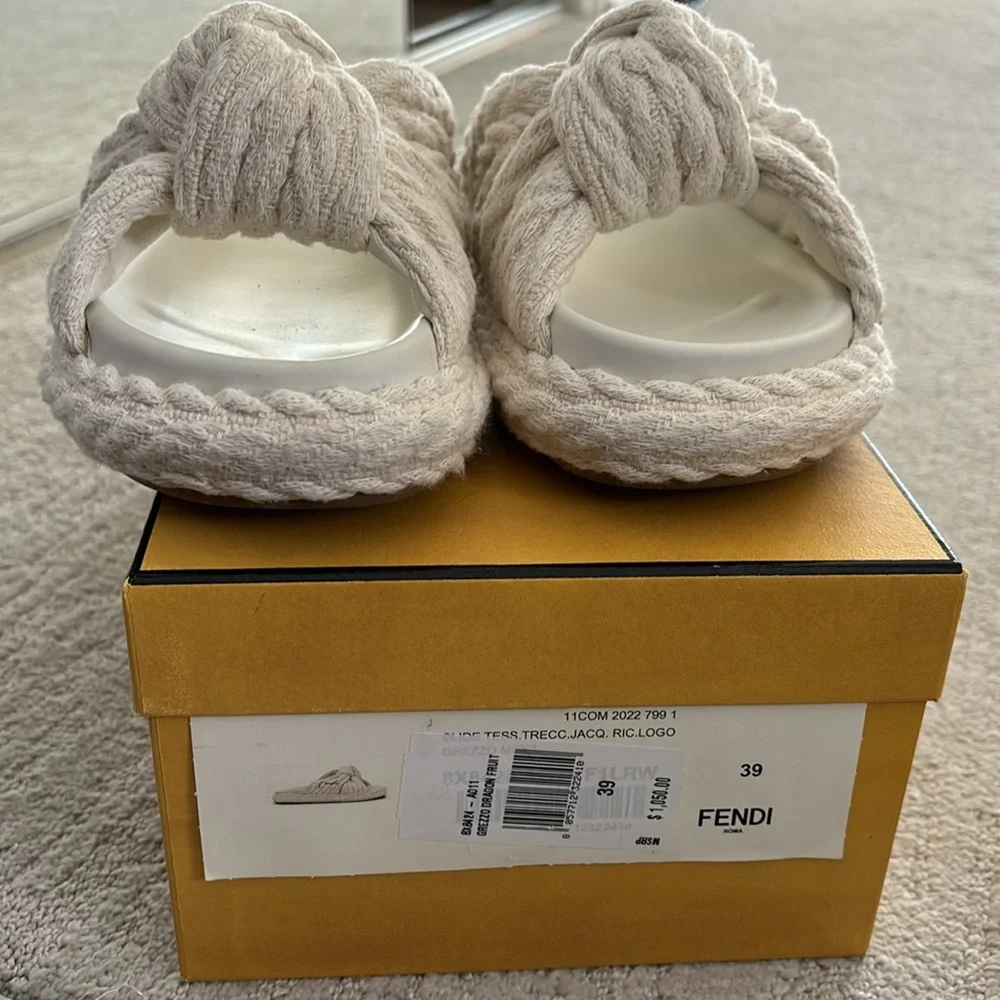 Fendi Cream Knotted Sandals - Picture 2 of 6
